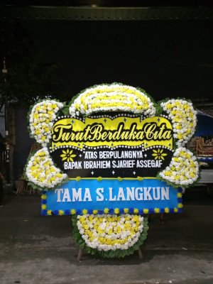 Papan Bunga Duka di Bungku Barat